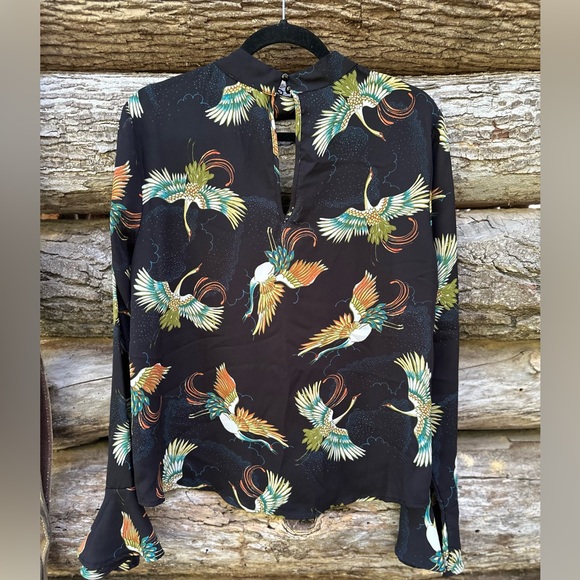 Pretty Lily white blouse size L - Picture 4 of 6